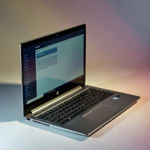 HP ProBook 640 G5 – Core i5 8th Gen, 8GB RAM, 256GB SSD, 14″ Laptop with Backlit Keyboard & Fingerprint Reader (Like New)